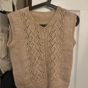 Sweater Vest cable knit